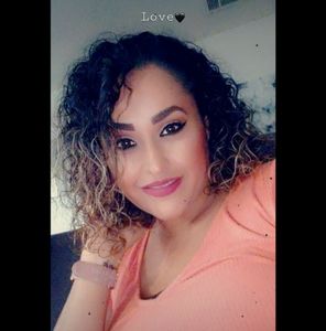 Meet your Posher, Nayeli